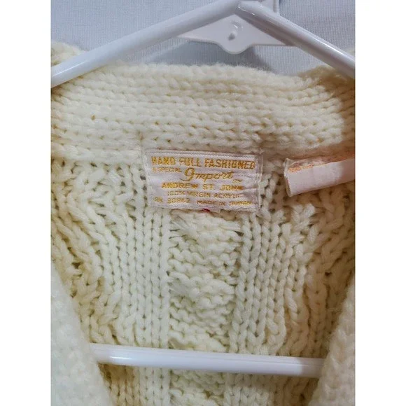 Vintage Women's Sweater Vest Imported By Andrew St. John Smaller Size See... - Picture 3 of 6